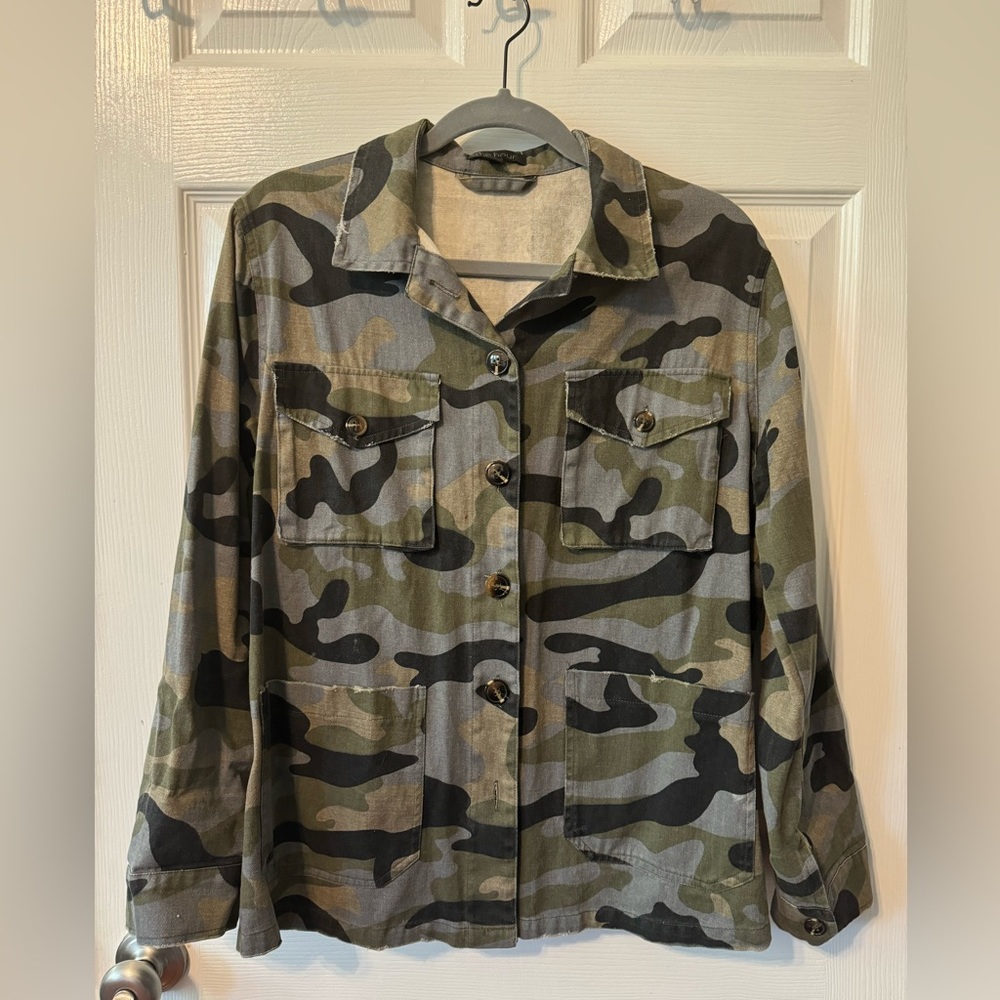 Revolve The Hour Camo Jacket Large Oversized